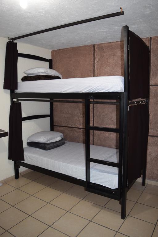 Hostal Yapa León Eksteriør billede