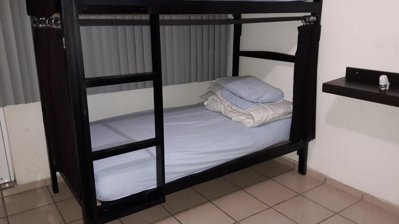 Hostal Yapa León Eksteriør billede