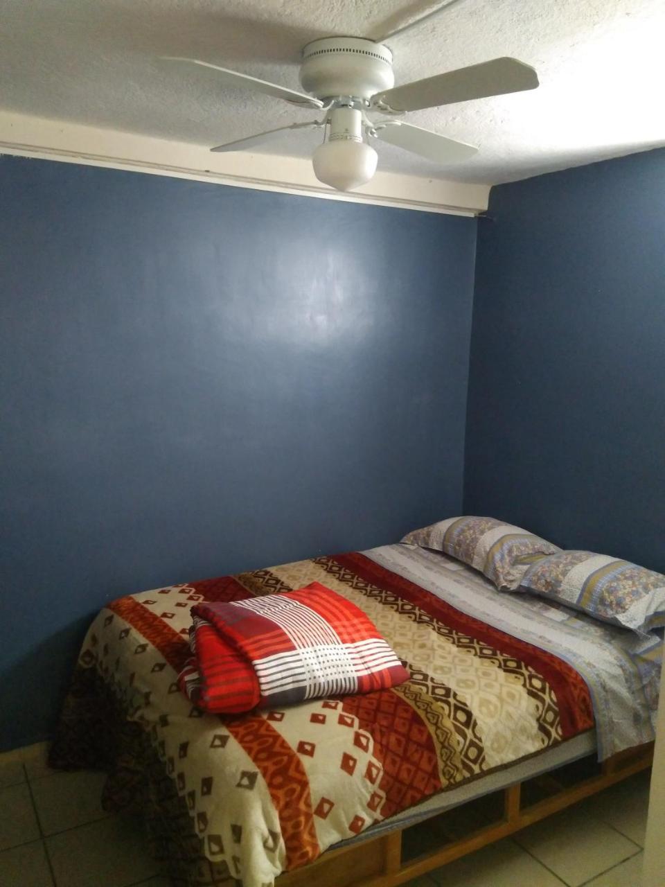 Hostal Yapa León Eksteriør billede